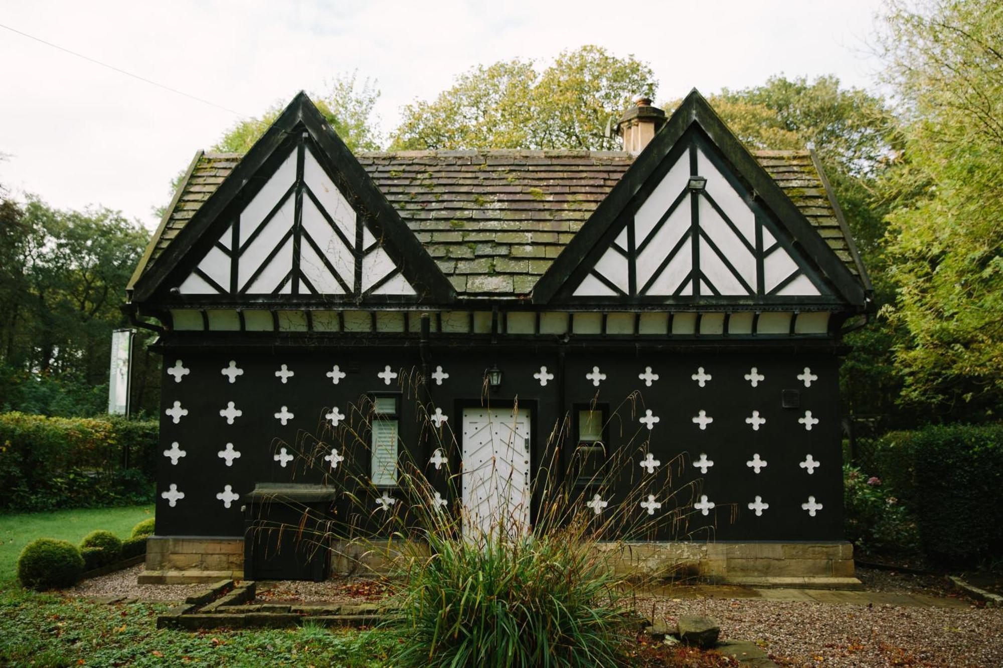 The Gatehouse At Samlesbury Hall 외부 사진